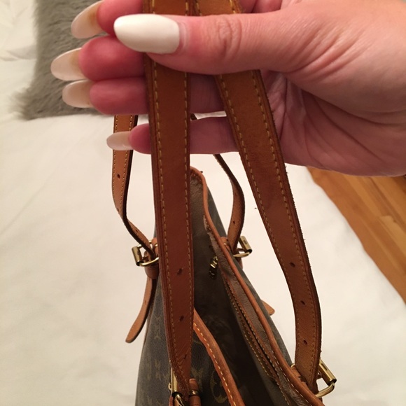 SOLD Louis Vuitton Monogram Bucket Bag - Picture 5 of 16